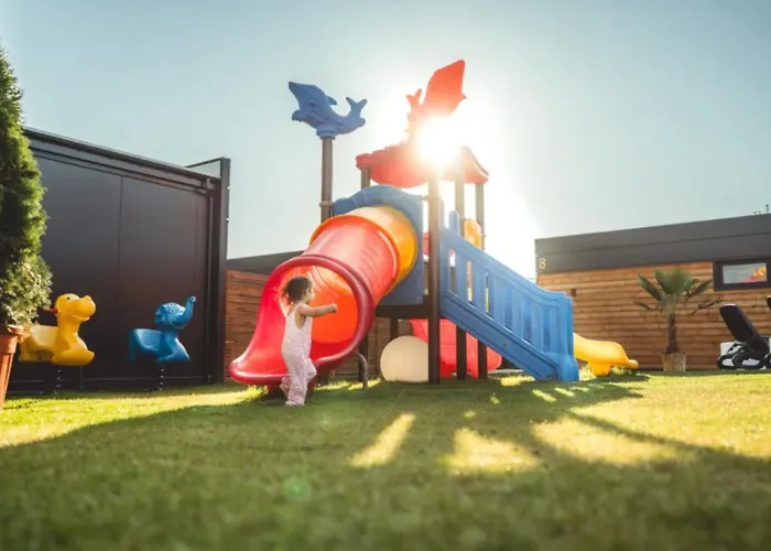 Rresort Homes - Swimming Pool & Sauna Holiday home *